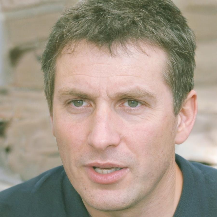 Даурен Садыков